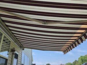 Retractable Awning 22