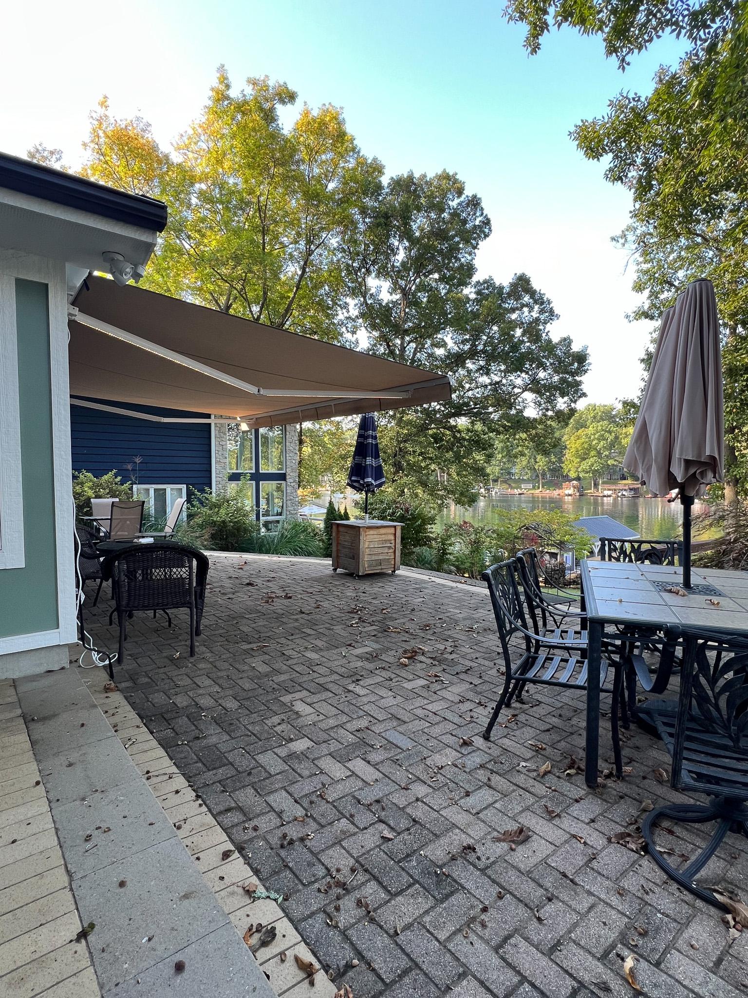 Z-Glide Retractable Awnings