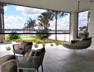 Outdoor Motorized Screens 14