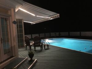 Retractable Awning 16