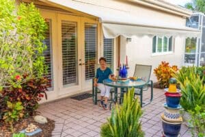 Retractable Awning 2