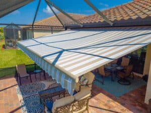 Retractable Awning 21